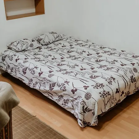 公寓 Apartman Sqare23 图兹拉